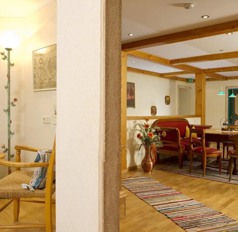 Gasthof - Restaurant Loecker Radstadt Dış mekan fotoğraf