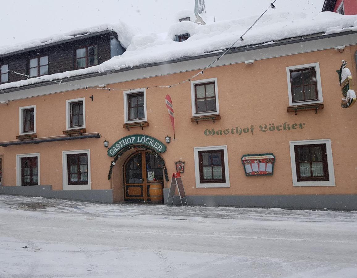 Gasthof - Restaurant Loecker Radstadt Dış mekan fotoğraf